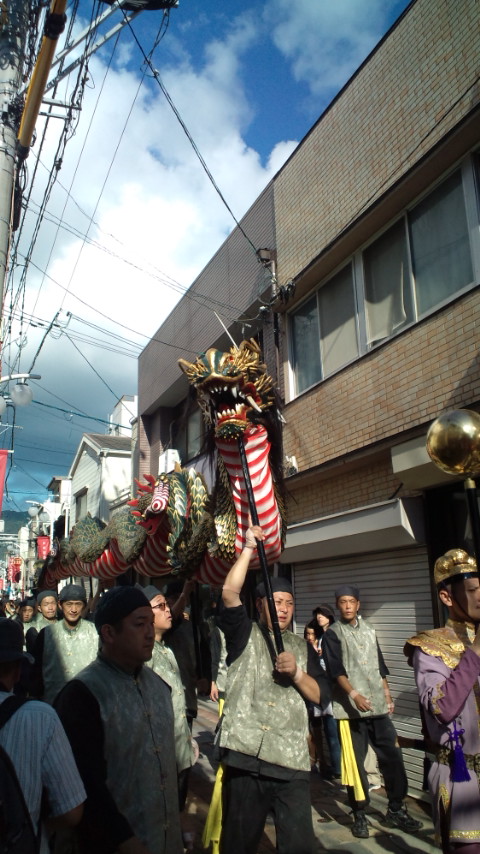 龍踊りが来ました！！